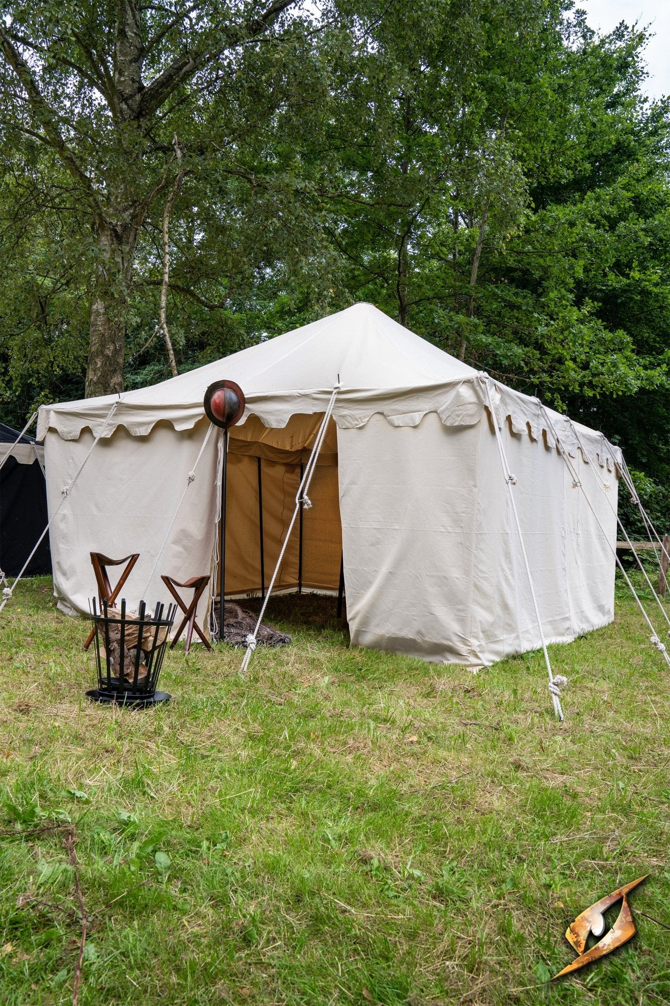 The Marquee Pavilion Tent — A Noble’s Refuge for Faire and Field - T&D Design & Sundry