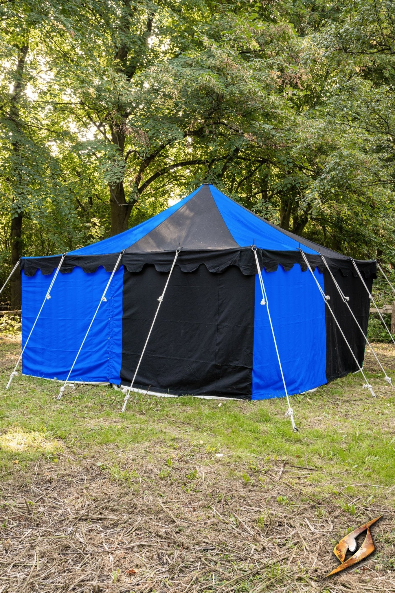 The Marquee Pavilion Tent — A Noble’s Refuge for Faire and Field - T&D Design & Sundry